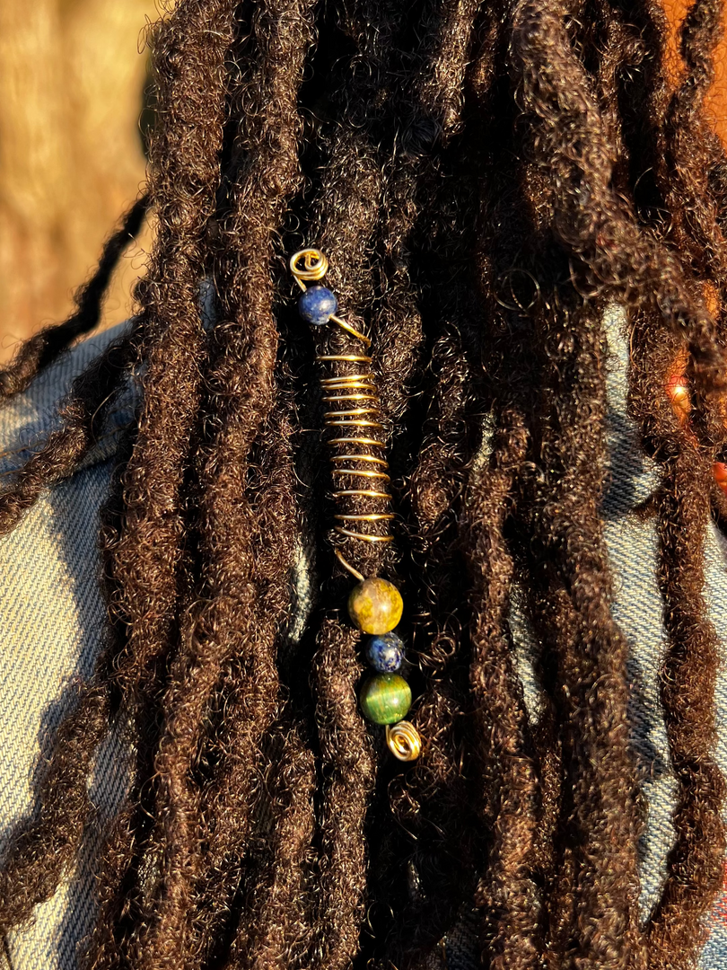 Spiral Loc Jewel ( Triple Gem )